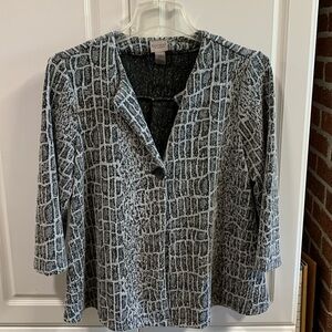 Ladies size 0 light weight jacket by Chicos.